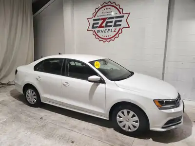 ULTRA LOW MILEAGE! Only 39149 kms on this 17 Jetta Trendline with heated seats and more. 1.4 liter t...