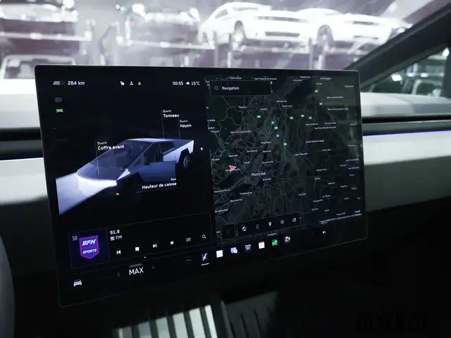2025 Tesla Cybertruck5343714552899276817
