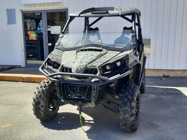 2019 Can-Am Commander XT 1000 R Low Kms in ATVs in Bridgewater - Image 2