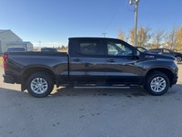 . Engine: Turbocharged Diesel I6 3.0L/182 (image 5)