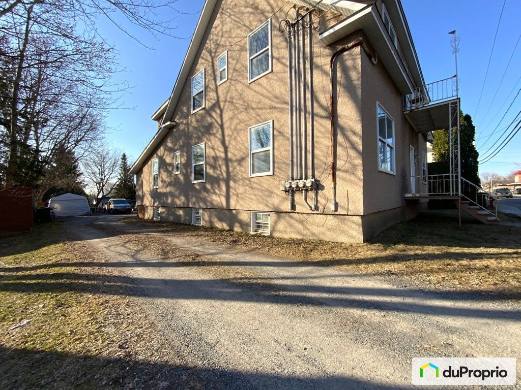 $540,000 - Quadruplex for sale in St-Germain-De-Grantham — photo 2
