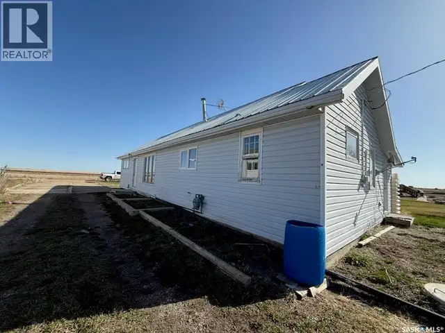 69 Railway AVENUE Kindersley Rm No. 290, Saskatchewan in Houses for Sale in Saskatoon - Image 25