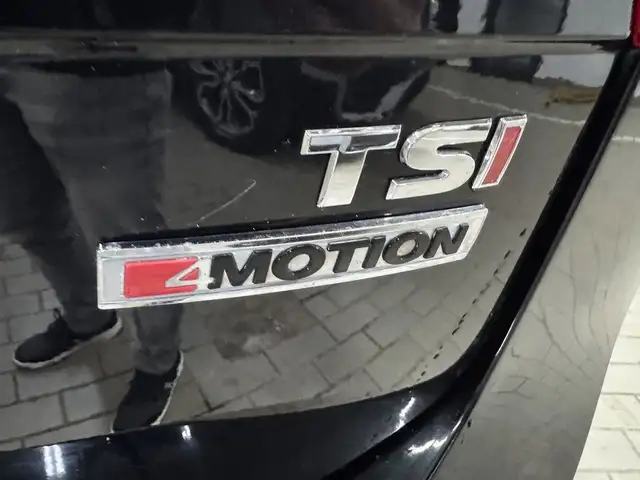 2018 Volkswagen Tiguan Trendline 4MOTION in Cars & Trucks in Longueuil / South Shore - Image 14