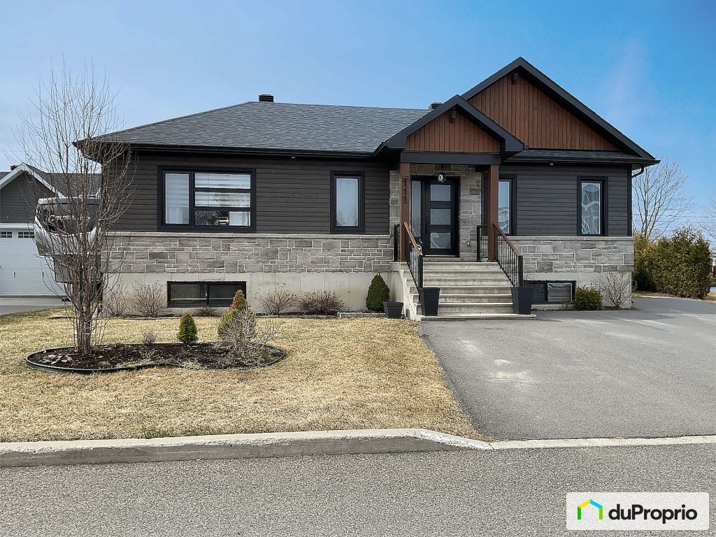 $659,000 - Bungalow for sale in St-Damase — photo 2