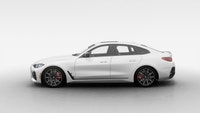 La toute nouvelle* BMW 430i xDrive 2026* laisse les conventions derrière. La Série 4 combine une app... (image 3)