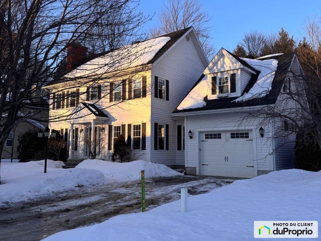 $824,000 - 2 Storey for sale in Trois-Rivières (Pointe-Du-Lac) — photo 1