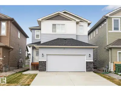 Welcome to this impressive 2-storey home located in the desirable community of Robinson! This beauti...