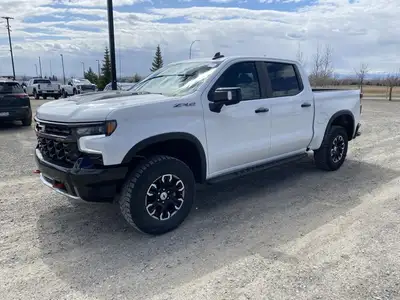 This CHEVROLET SILVERADO 1500 boasts a 6.2 Liter engine powering this Automatic transmission. ENGINE...