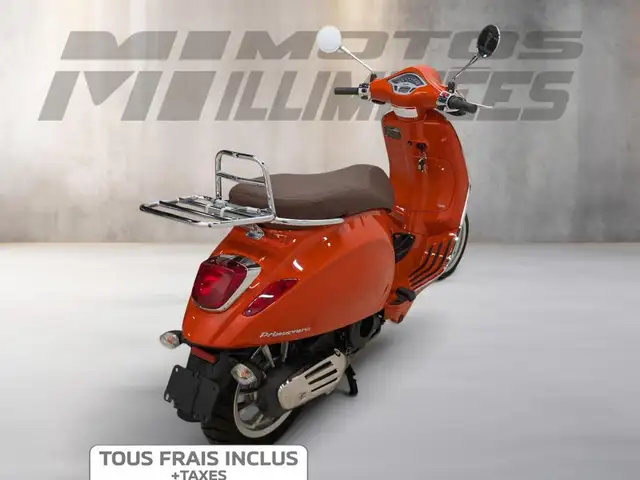 2021 Vespa Primavera 150 in Scooters & Pocket Bikes in Laval / North Shore - Image 11