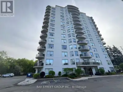 Prime location,steps to the University of Waterloo.very bright and spacious ,great layout. large win...