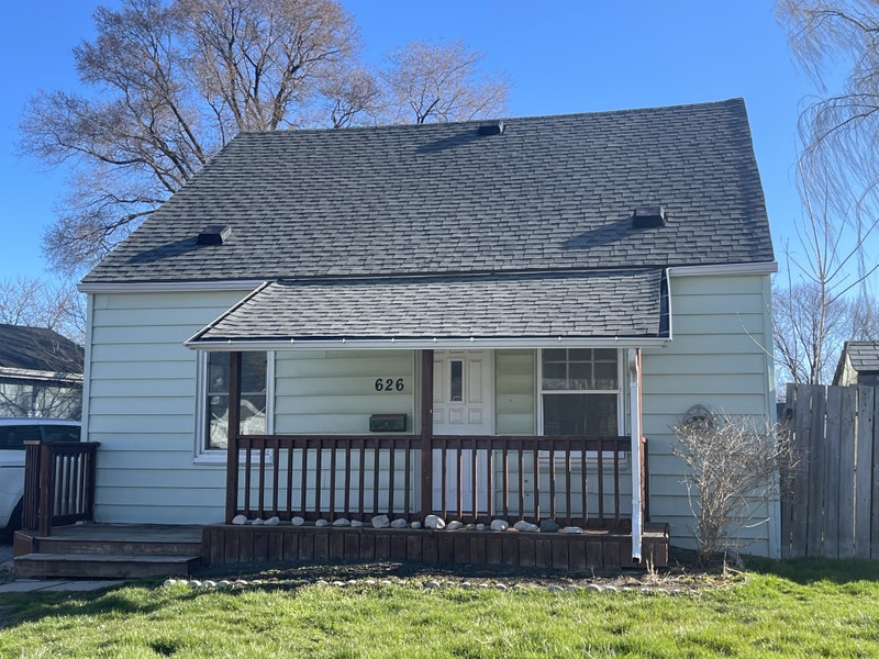 Beautiful 4bedroom Home with Garage 1995 plus utilities Long Term