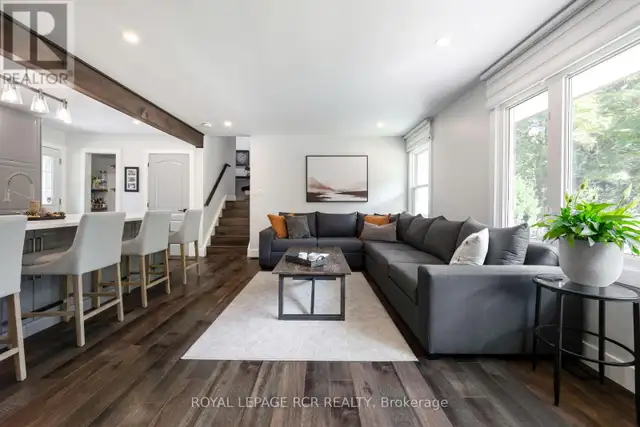 2534 SUNNIDALE ROAD Springwater, Ontario in Houses for Sale in Barrie - Image 12