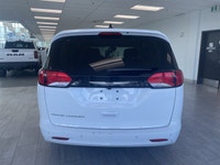 ===== Key Features ===== * 49,541 km * BC-Owned * No Reported Accidents * Front-Wheel Drive (FWD) *... (image 3)