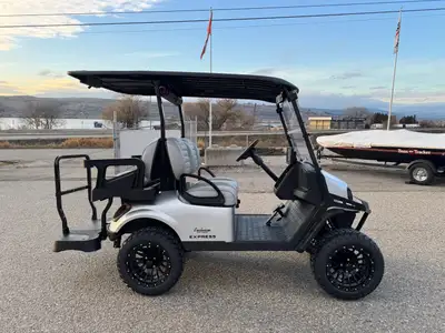 Express 4 Summit XT – Platinum $23,995 -2,000 [SUMMER SALE] -2,000 [INSTANT REBATE] $19,995 or $114...