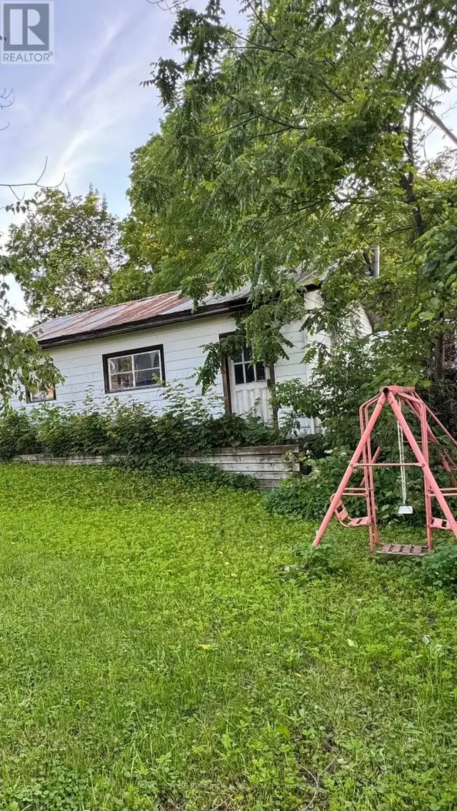 187 HUNTER STREET Pembroke, Ontario63006663831297124