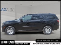 This used 2026 Dodge Durango GT for sale in Edmonton has just 2565 km and is finished in DB Black Cr... (image 4)