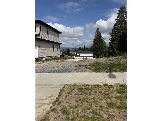 13875 114 AVENUE Surrey, British Columbia in Land for Sale in Richmond - Image 3