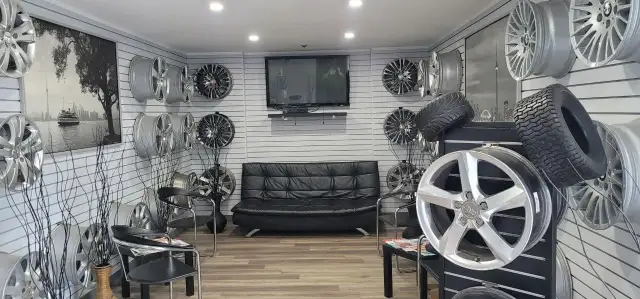 USED and NEW TIRES, WHEELS / TIRE STORAGE, Repairs in Tires & Rims in City of Toronto - Image 6