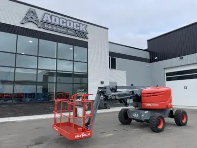 2013 Skyjack SJ46AJ Articulating Man Lift *Located in Edmonton, Delivery Available Anywhere in Canad...