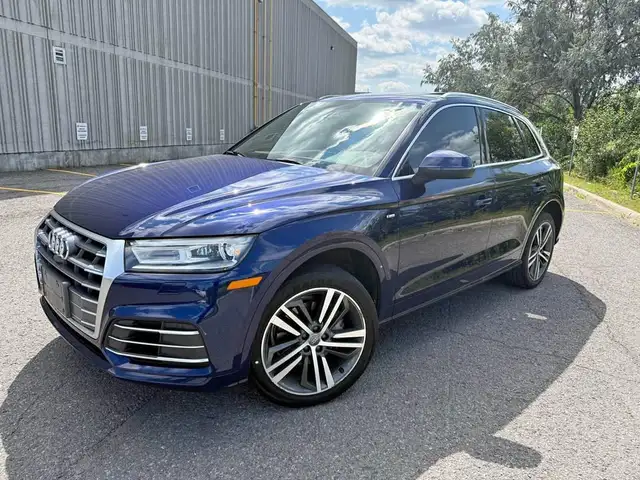 2018 Audi Q5 S- LINE / BEAUTIFUL BLUE | FULLY LOADED | TWO KEYS