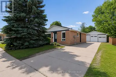 Welcome to this versatile and family-friendly bungalow in one of Kitchener's favourite neighbourhood...