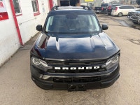 This 2022 Ford Bronco Sport Outer Banks | LEATHER | HEADED SEATS | TURBO | 4X4 | SUNROOF | BLUETOOTH... (image 1)