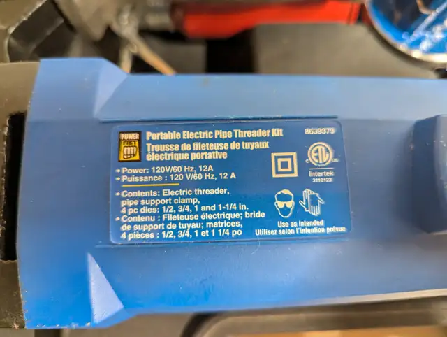 Electric pipe threader with 1/2", 3/4" & 1" heads. in Power Tools in Kitchener / Waterloo - Image 3