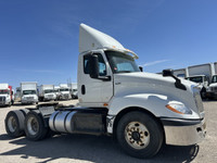 Ryder Stock ID: 881511 Transmission Type/Speed: AUTO 13 Engine: DIESEL X15 GHG'17 450/1800 Horse Pow... (image 4)