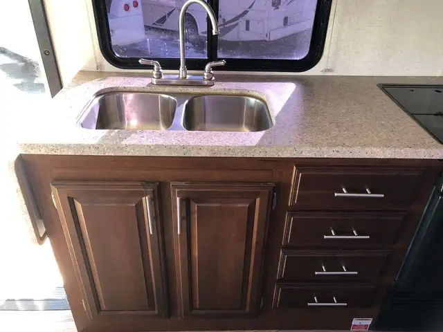 2017 Forest River FR3 30DS in RVs & Motorhomes in St. Albert - Image 19