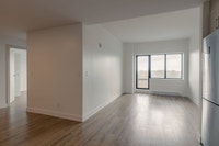 Renovated Akelius one bedroom apartment for rent. Located near St-Laurent in the Plateau Mont-Royal... (image 4)
