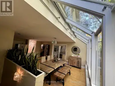 174 STEELES AVENUE E Markham (Grandview), Ontario