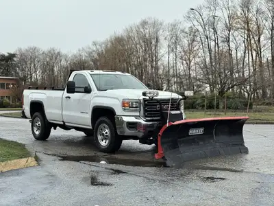2017 GMC Sierra HD Radio AM/FM 4X4 Gear Selector Power Door Locks Manual Rolling Windows Hinker Plow...