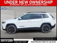 2021 Jeep Cherokee Altitude Experience the Jeep Cherokee Altitude with only 193555 km on the odomete... (image 4)