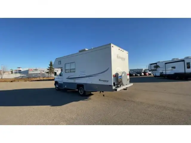2003 Adventurer LP Class C Adventurer 22RB in RVs & Motorhomes in Edmonton - Image 7