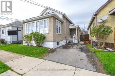 LOCATED JUST STEPS FROM WELLAND HOSPITAL, THIS SINGLE-FAMILY HOME OFFERS THE PERFECT MIX OF ACCESSIB...