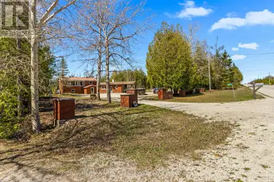 Home Sweet Home! Attention first-time home buyers or semi-retirees! This 2 bedroom, 4Pc bathroom hom...