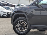 Come see this 2024 Jeep Compass Trailhawk. Its Automatic transmission and Intercooled Turbo Regular... (image 8)