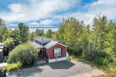 #22, 41310 Range Road 282, Lacombe County, AB. Lakefront ~ End Lot ~ Turnkey Park Model Home ~ A/C ~...