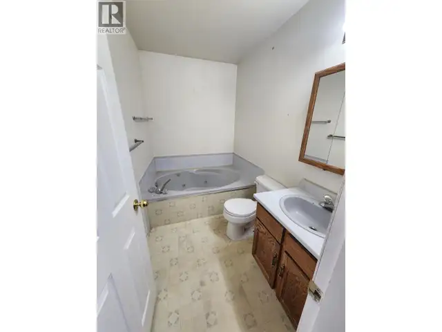 7615 PEARL DRIVE Prince George, British Columbia in Houses for Sale in Prince George - Image 18