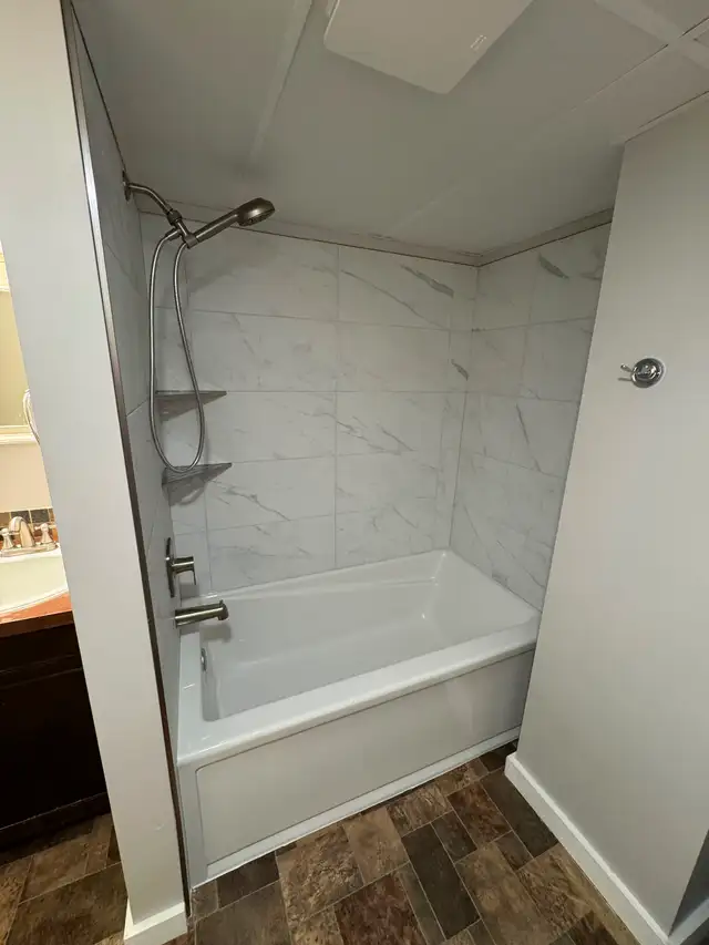 Kitchen/Bathroom Renovations582383924025108484