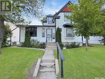 Welcome to 428 1st Ave. NW, a charming residence situated in the heart of downtown, conveniently clo...