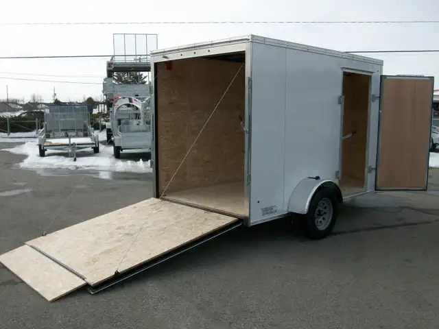 2025 Weberlane CARGO 6' X 10' V-NOSE 1 ESSIEU RAMPE 6'.6 4 D-RIN in Cargo & Utility Trailers in Laval / North Shore - Image 10