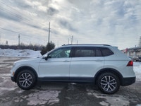 2020 VOLKSWAGEN TIGUAN AWD Bi-weekly payments from only $169.68 Apply now and get your aproval at ht... (image 4)
