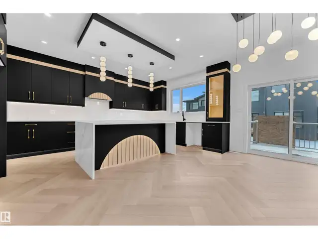 247 166 AV NE Edmonton, Alberta in Houses for Sale in Strathcona County - Image 12