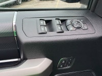 THIS RECENT TRADE- LEATHER INTERIOR- SPORT PACKAGE- 20' WHEEL PACKAGE- VOICE ACTIVATED NAVIGATION-BL... (image 9)