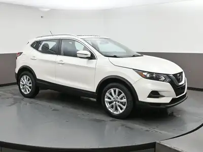 The Nissan Qashqai delivers sleek design, excellent fuel efficiency, and advanced safety in a versat...