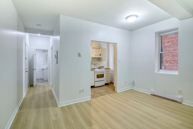 3421 Durocher — photo 3