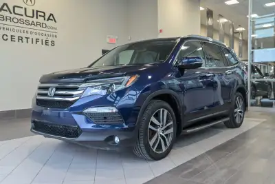 SUPERBE HONDA PILOT 2017 GROUPE TOURING AWD TOUT ÉQUIPÉ! Sièges en cuir gris clair, sièges chauffant...
