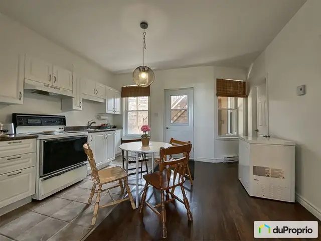 $250,000 - Condominium for sale in Saint-Sauveur in Condos for Sale in Québec City - Image 3