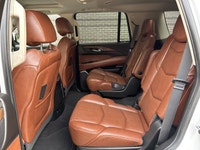 This Cadillac Escalade 4WD delivers a Gas 6.2L/376 engine powering this Automatic transmission. Sunr... (image 9)